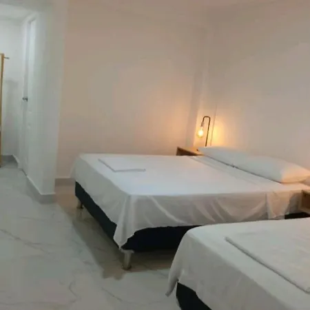 Aeropuerto Hotel *